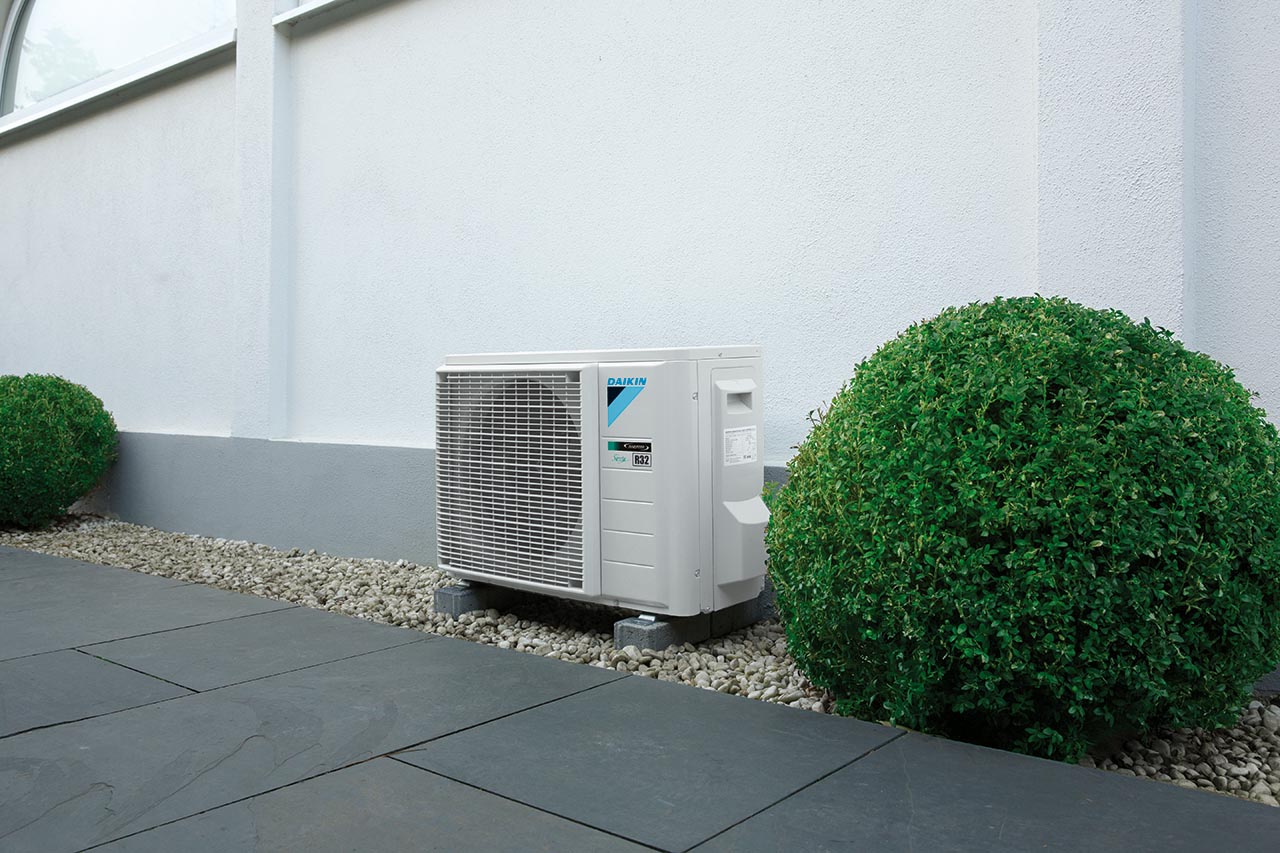 Aer conditionat  tip duct Daikin SkyAir Alpha-Series Bluevolution FBA50A9-RZAG50A  18000 BTU/h