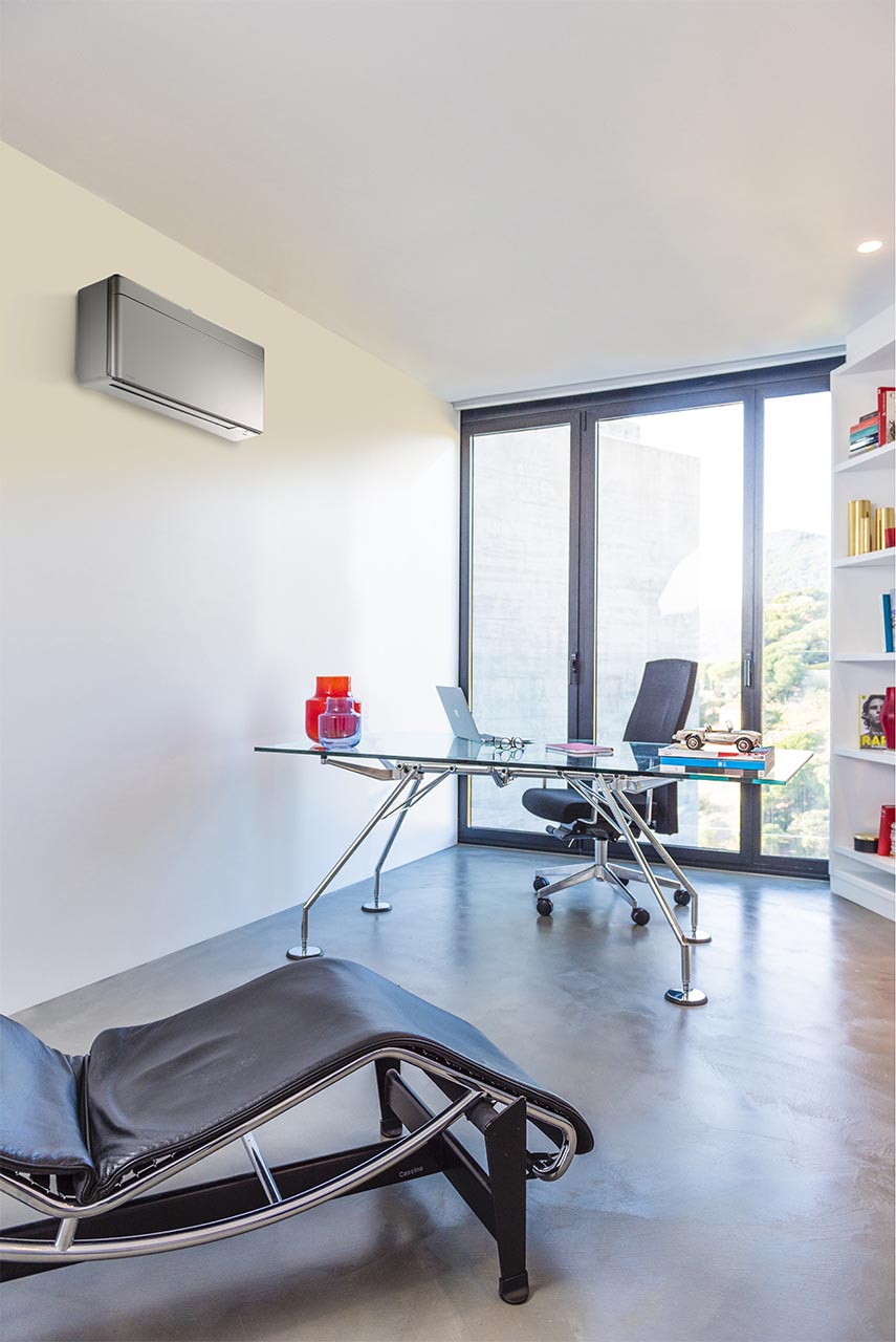 Aparat de aer conditionat Daikin Stylish Bluevolution Silver FTXA25CS-RXA25A8 9000 BTU/h